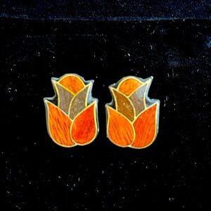 Vintage handcrafted hand painted floral pierced earrings